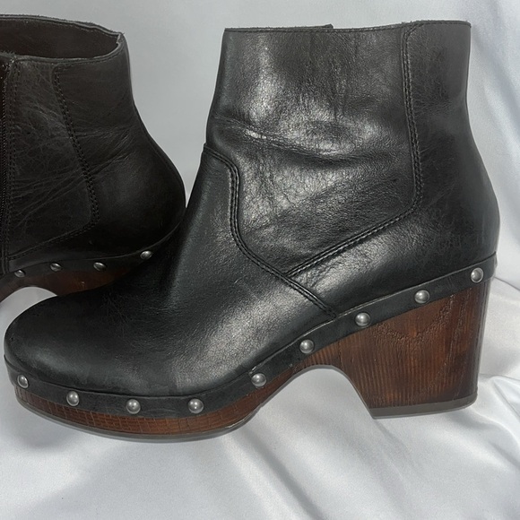 Lucky Brand Yasamin Leather Clog Studded Ankle Boot Sz 10M Black - Picture 5 of 9